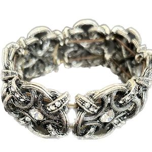 Beautiful Premier designs bracelet with crystals